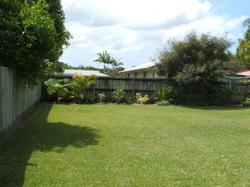 7 White Gums Street, Landsborough QLD 4550