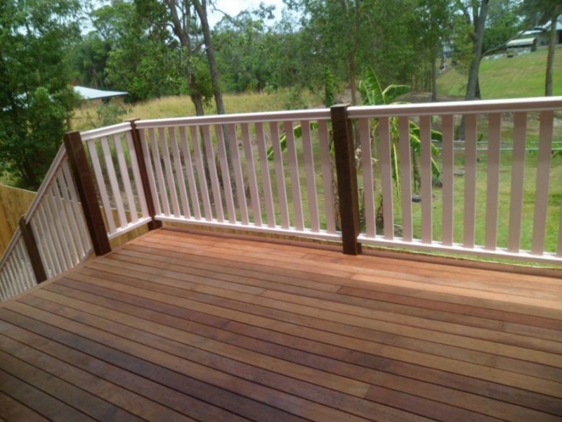 5,6 / 6 Gympie St North, Landsborough QLD 4550