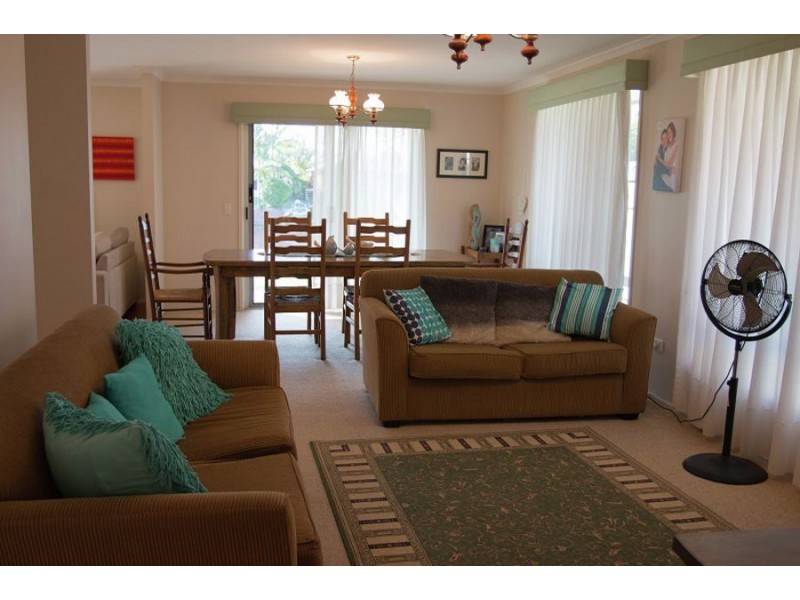 21 Boolagi Dve, Wurtulla QLD 4575