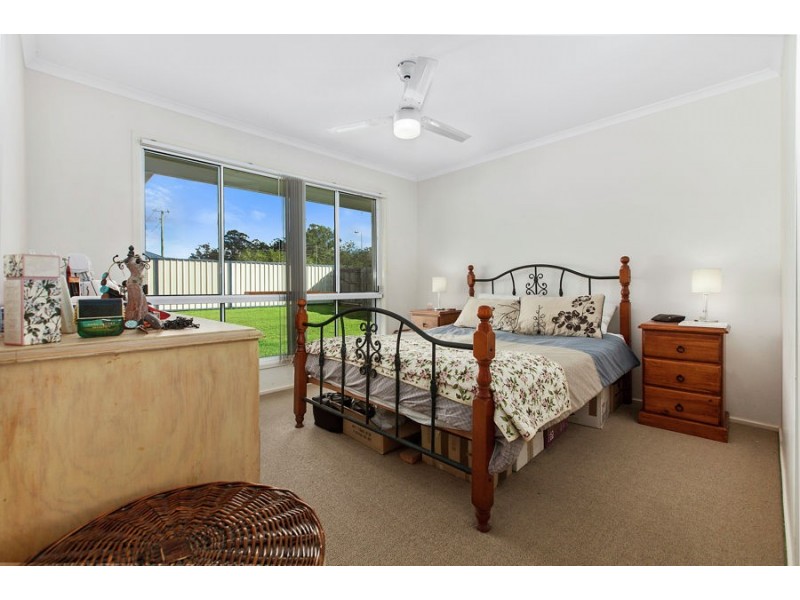 2 Winston Court, Landsborough QLD 4550