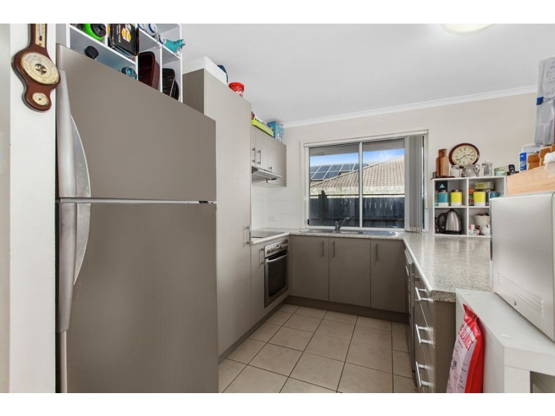 2 Winston Court, Landsborough QLD 4550