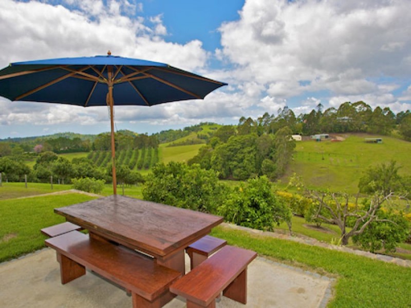 122 Murer Drive, Maleny QLD 4552