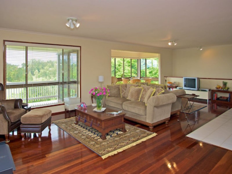 122 Murer Drive, Maleny QLD 4552