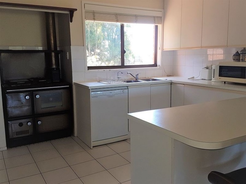 122 Murer Drive, Maleny QLD 4552