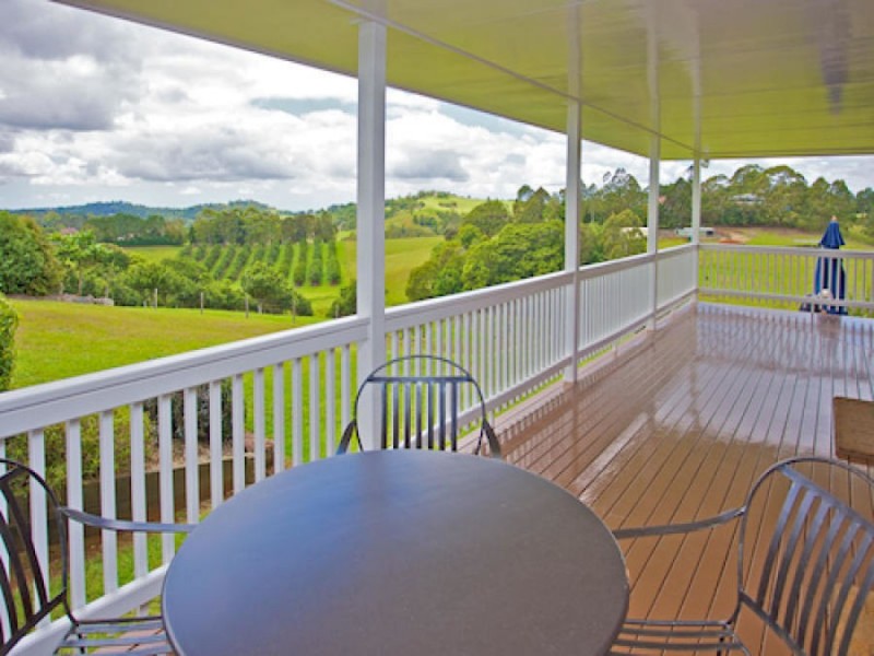 122 Murer Drive, Maleny QLD 4552