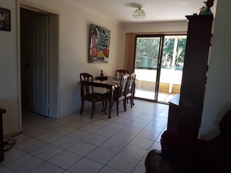 80 Kings Road, Glass House Mountains QLD 4518