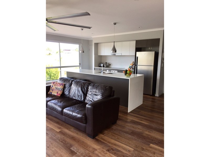 17 Fairview Court, Mooloolah Valley QLD 4553