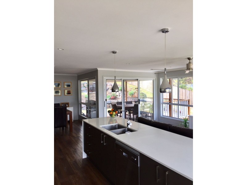 17 Fairview Court, Mooloolah Valley QLD 4553
