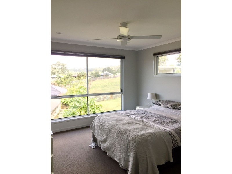 17 Fairview Court, Mooloolah Valley QLD 4553