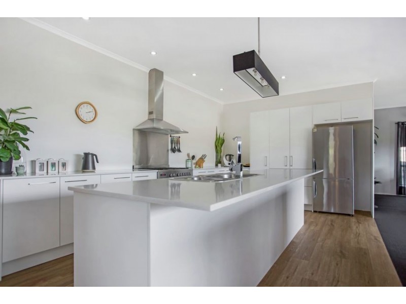 12 River Cherry Place, Maleny QLD 4552