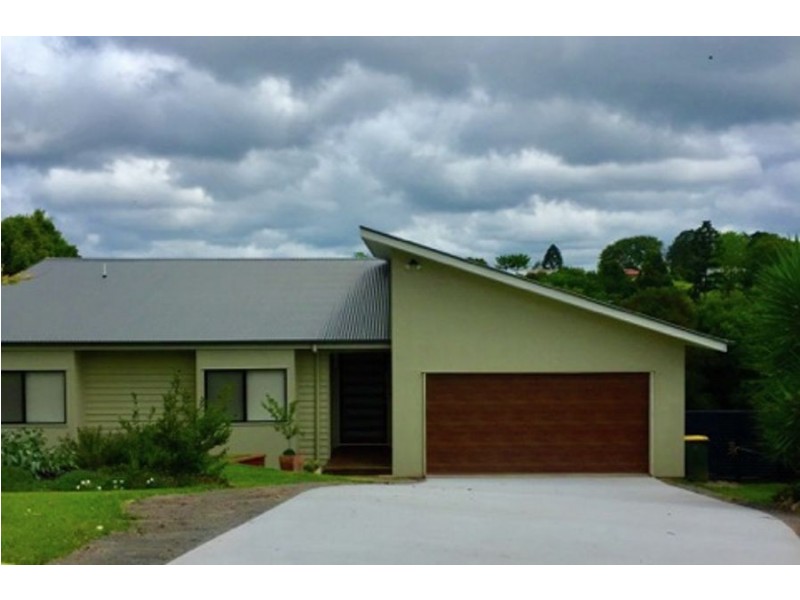12 River Cherry Place, Maleny QLD 4552
