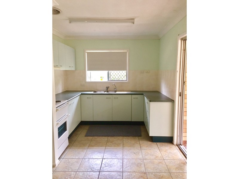 61 Caloundra St, Landsborough QLD 4550