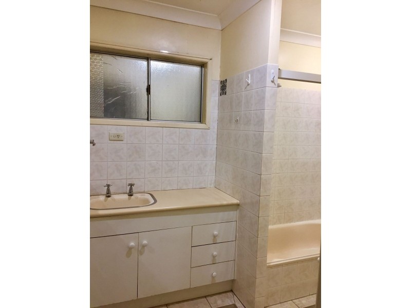 61 Caloundra St, Landsborough QLD 4550