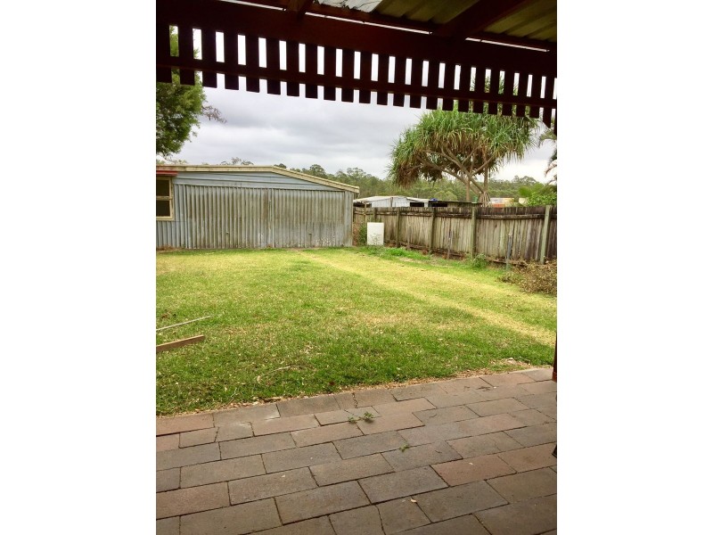 61 Caloundra St, Landsborough QLD 4550