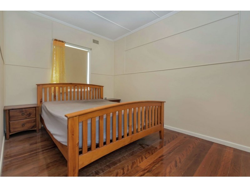 38 Caloundra Street, Landsborough QLD 4550