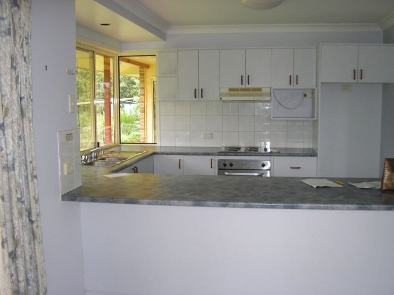 38 Palm Street, Maleny QLD 4552