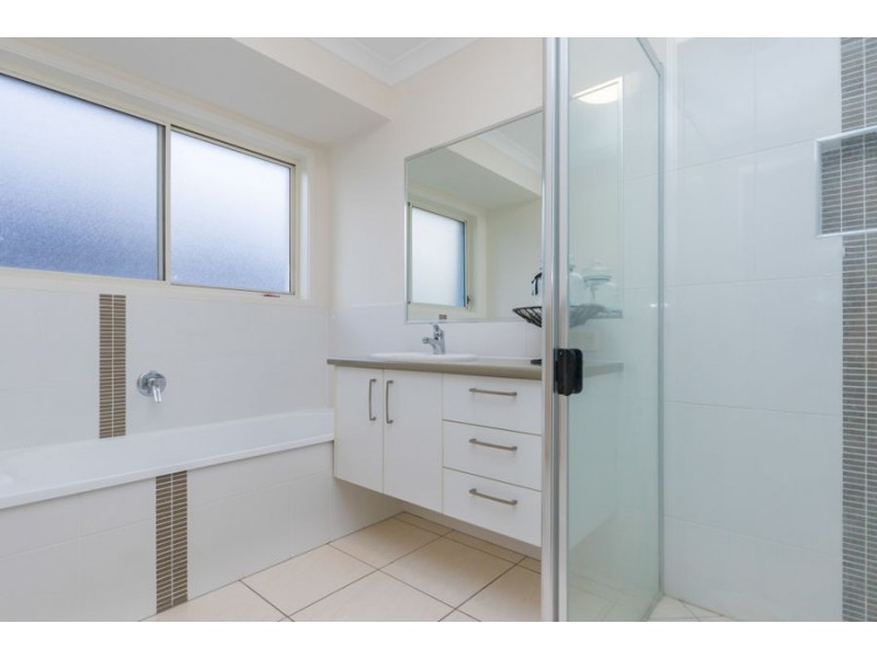 2 Lapwing Circuit, Beerwah QLD 4519