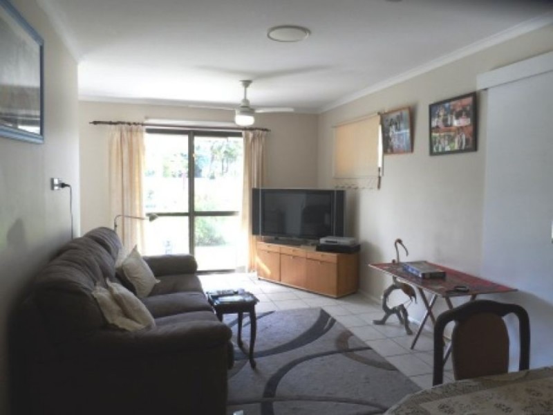 1/36 Hardwood Road, Landsborough QLD 4550