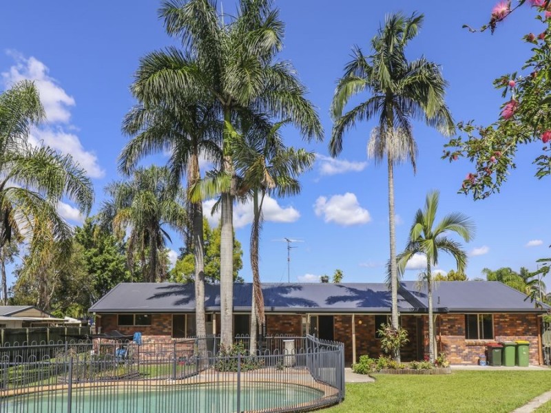 14 Redwood Court, Landsborough QLD 4550