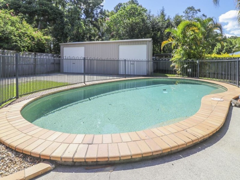 14 Redwood Court, Landsborough QLD 4550