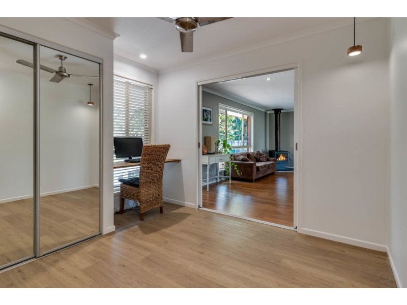 23 Redwood Court, Landsborough QLD 4550