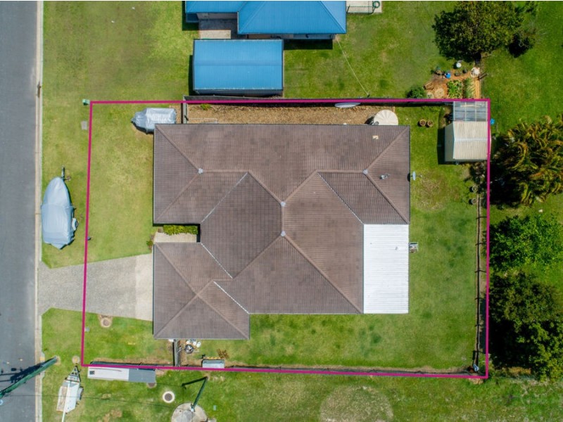 25 White Gums Street, Landsborough QLD 4550