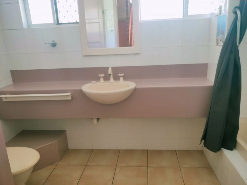 115 Neill Road, Mooloolah Valley QLD 4553