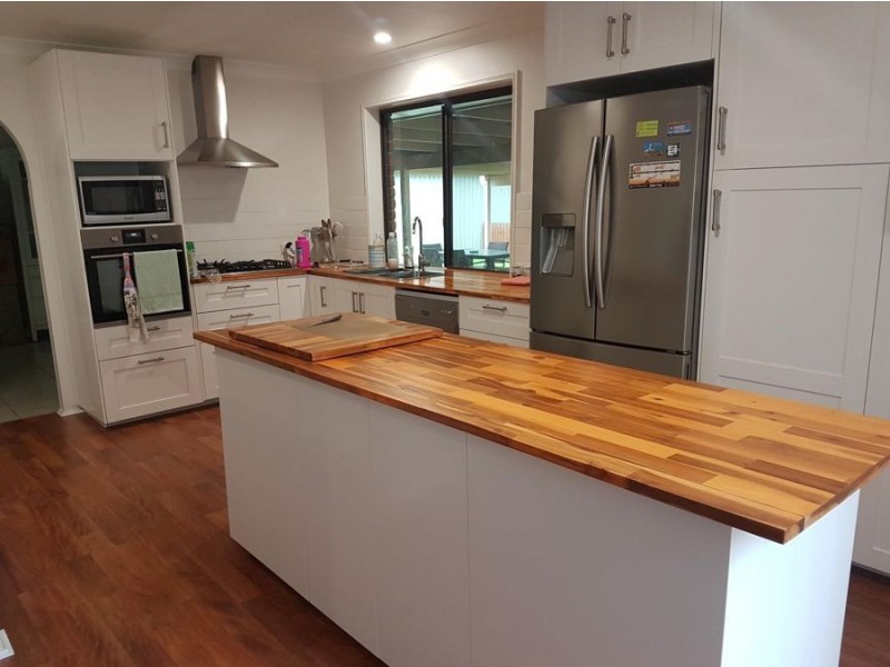 44 Vidler Court, Landsborough QLD 4550