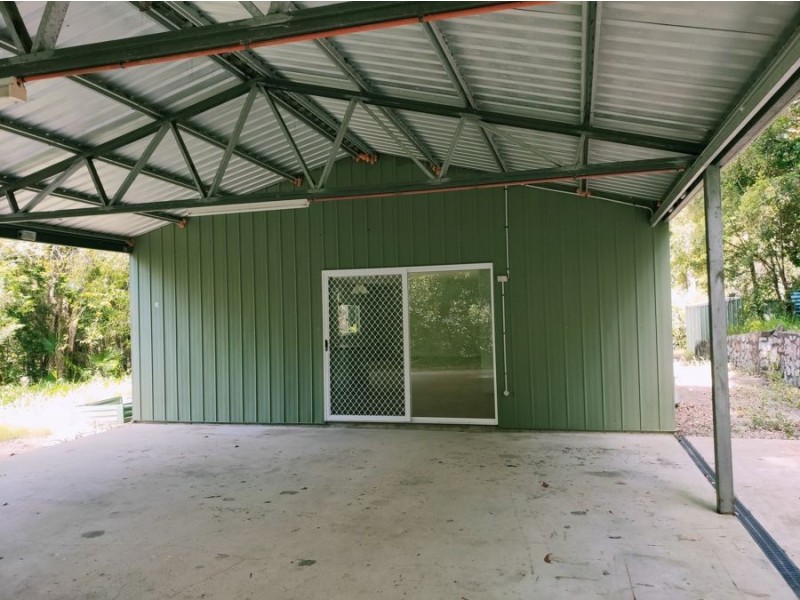 270 Paskins Road, Palmwoods QLD 4555