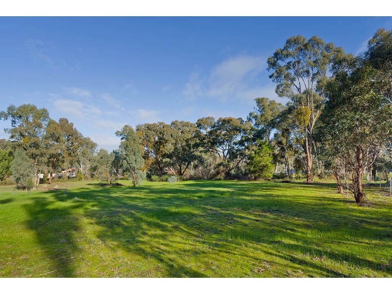1/56  Fryers Road, Campbells Creek VIC 3451