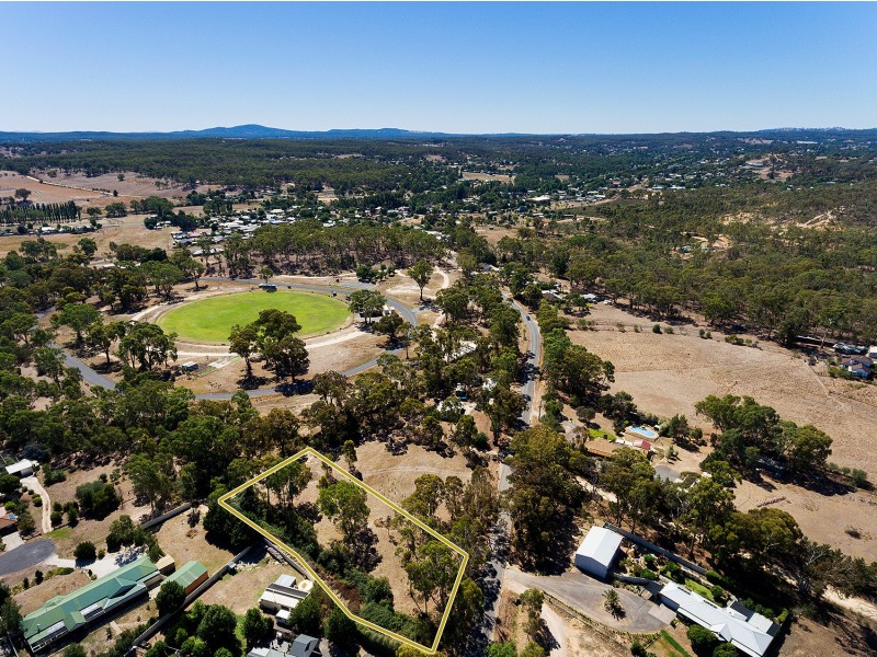 1/56  Fryers Road, Campbells Creek VIC 3451