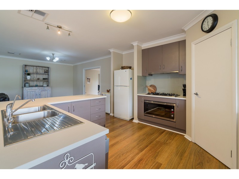 69 Fryers Road, Campbells Creek VIC 3451