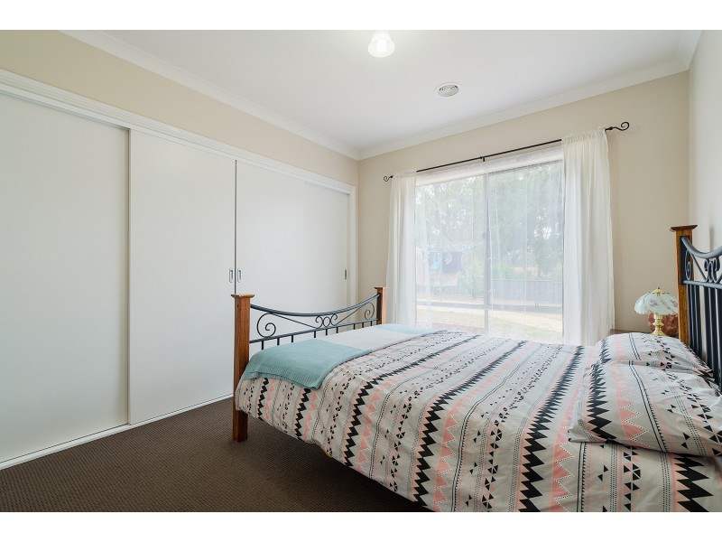 69 Fryers Road, Campbells Creek VIC 3451