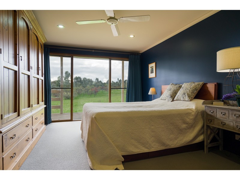 70 Treloars Road, Tarrengower VIC 3463