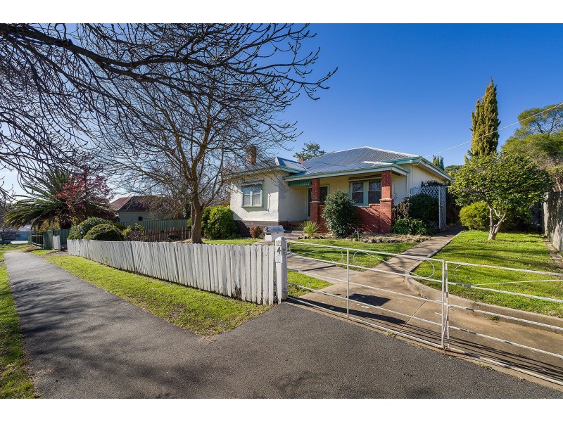 4 Maclise Street, Castlemaine VIC 3450