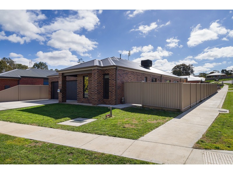 50 Ray Street, Castlemaine VIC 3450