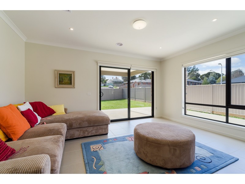 50 Ray Street, Castlemaine VIC 3450