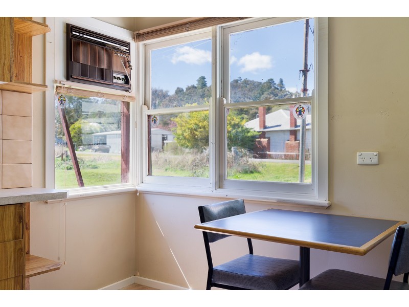 15 North Street, Chewton VIC 3451
