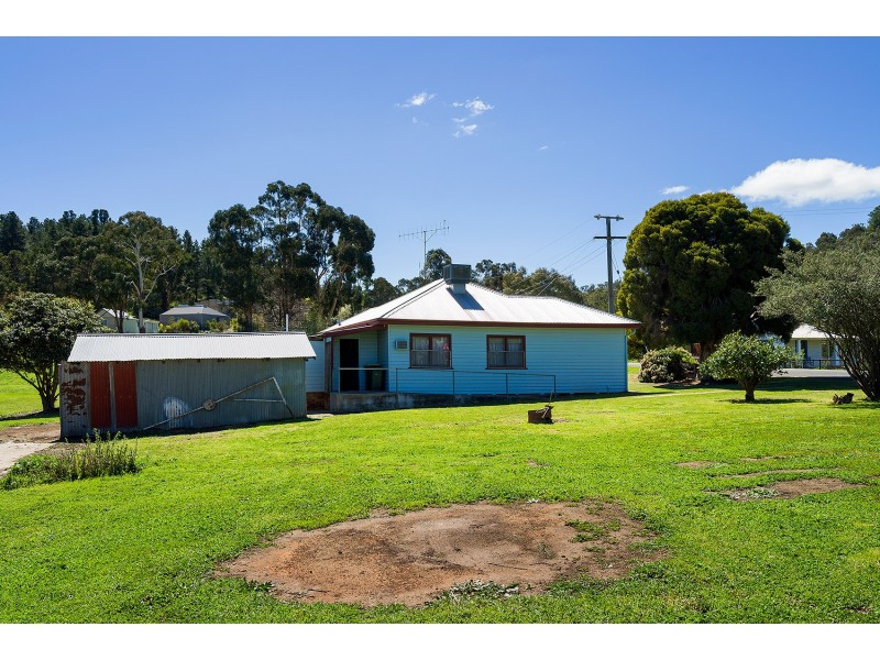 15 North Street, Chewton VIC 3451