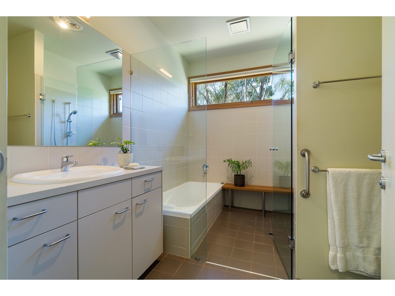 1 Munro Court, Castlemaine VIC 3450