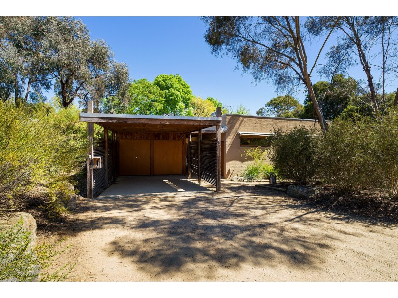 1 Munro Court, Castlemaine VIC 3450
