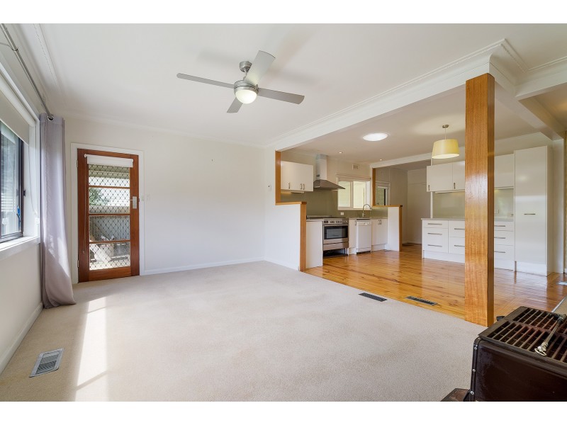 14 Reckleben Street, Castlemaine VIC 3450