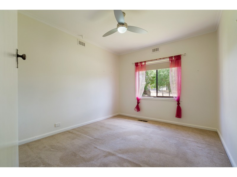 14 Reckleben Street, Castlemaine VIC 3450