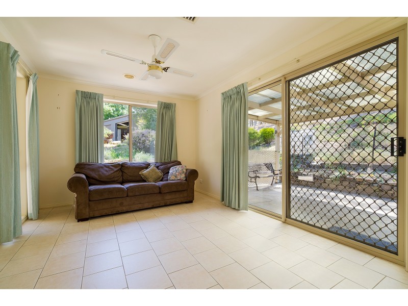 9 McKay Street, Castlemaine VIC 3450