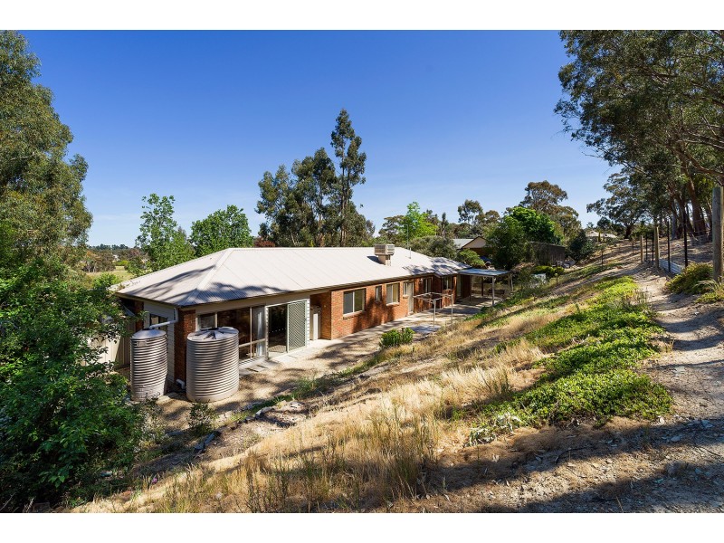 9 McKay Street, Castlemaine VIC 3450