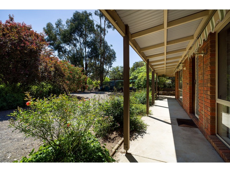 9 McKay Street, Castlemaine VIC 3450