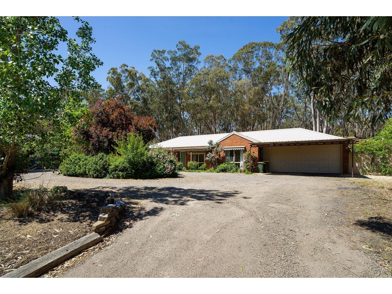 9 McKay Street, Castlemaine VIC 3450