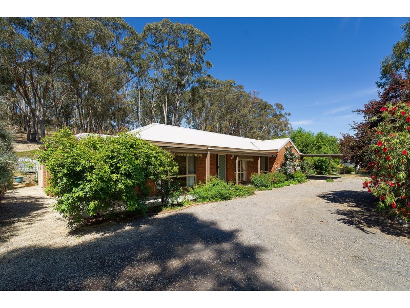 9 McKay Street, Castlemaine VIC 3450
