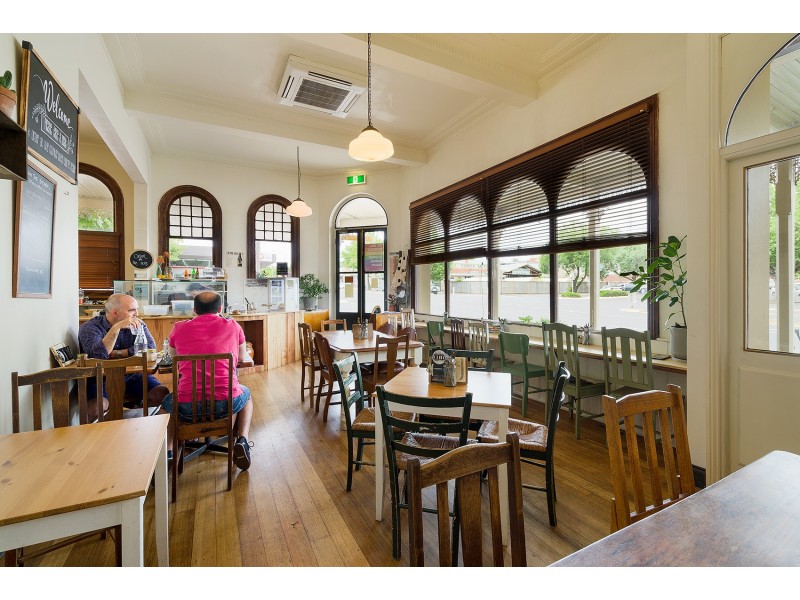 233 Barker Street, Castlemaine VIC 3450