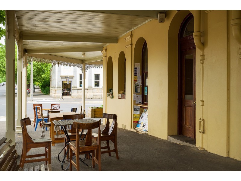 233 Barker Street, Castlemaine VIC 3450